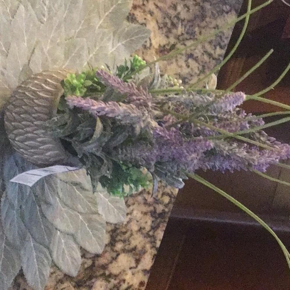 Easter/spring decor - Picture 2 of 3